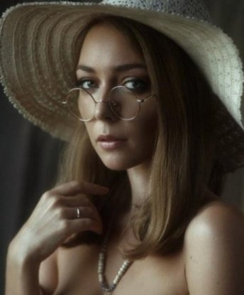 Ева